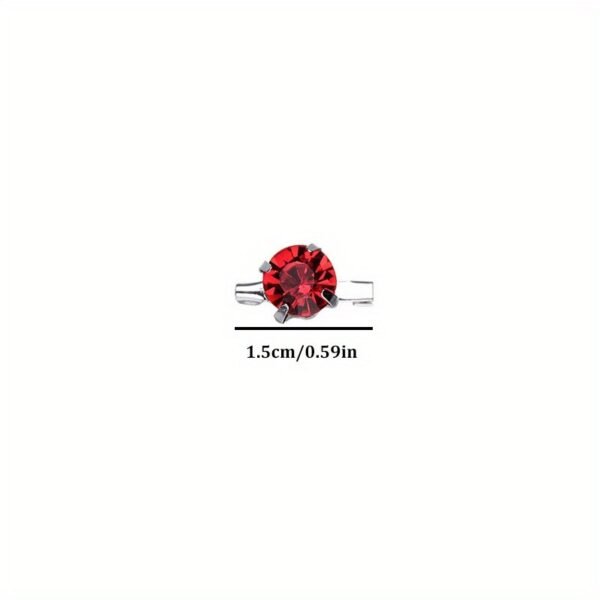 1716372249545-d5f702b08c214474afdcf684986dff6c-goods.jpeg Geometric Rhinestone Hijab Brooch