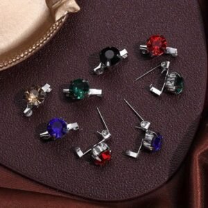 1716372250297-8f53c30c834d4f07a093857c75d56b04-goods.jpeg Geometric Rhinestone Hijab Brooch