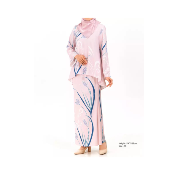 3-2.png Floral Batik Kurung Set