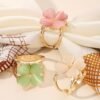 36936103-f5d3-4a0f-bcd8-1ff3e2f08c13.jpg 3-Piece Cat Eye Clover Hijab Buckle Set