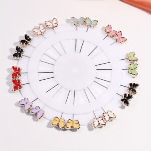 46262021-0dbb-4894-9fd0-9b5857ec4962.jpg Painted Hijab Pin Brooch
