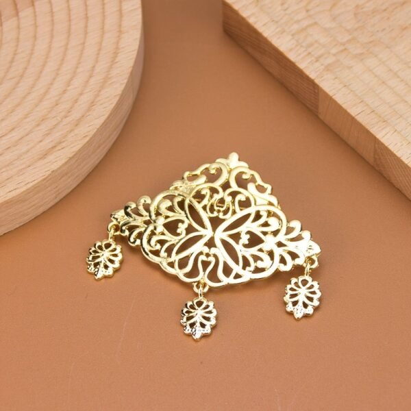 64e50f69-0462-42ef-b469-10b3bbd08630.jpg Elegant Arabic Style Hijab Brooch