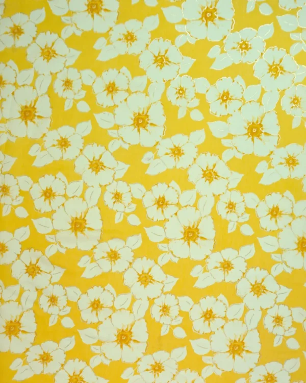 6875fb5b664de_1752562523.jpg.webp Sunny Rose Floral Batik Fabric