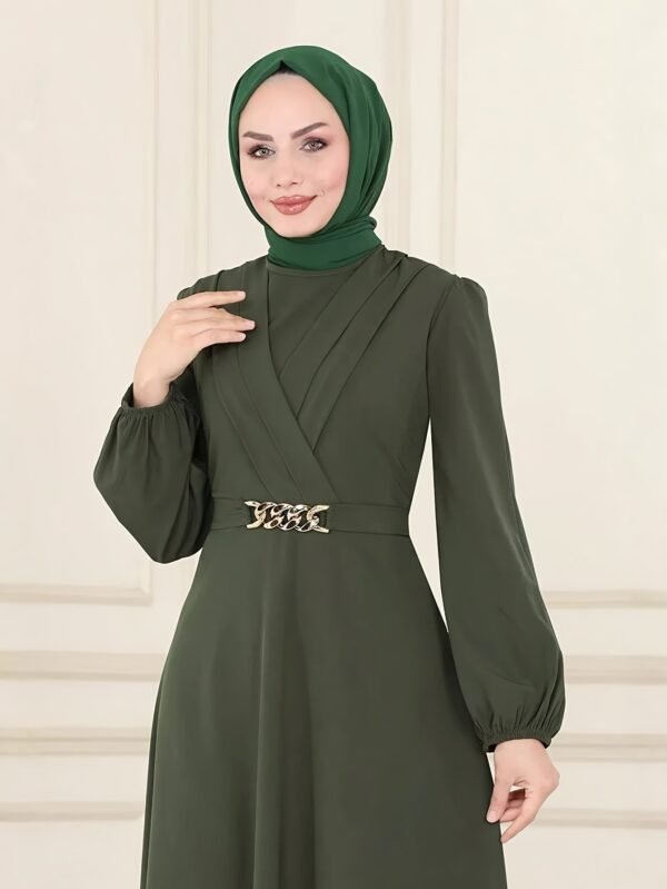 c3d9f702-6251-47e8-b443-5d2e3d786c10.jpg Chic Belted Long Sleeve Abaya