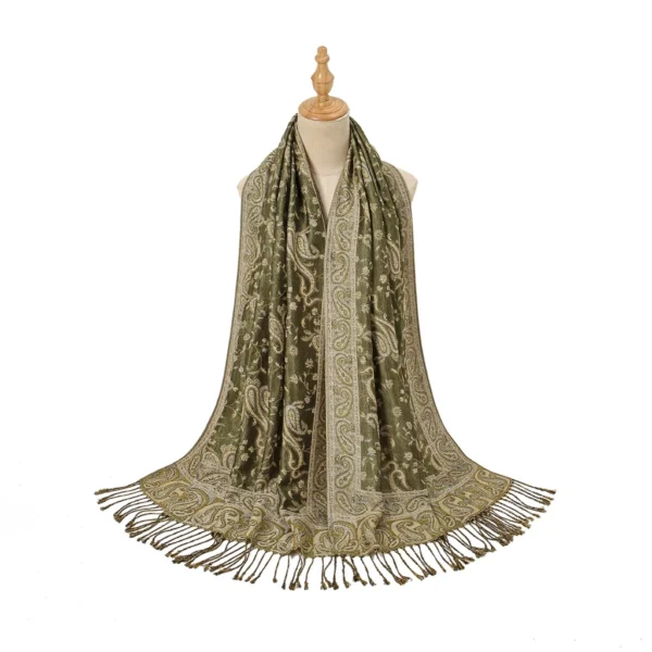 cn-11134207-7r98o-lzoitcaoeroiac.webp Green Ethnic Shawl