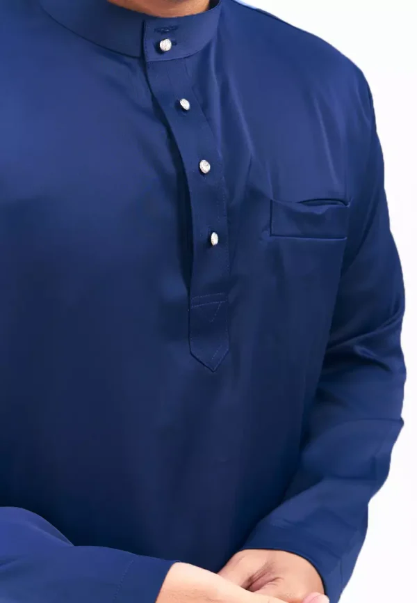 gene-martino-1961-4877624-6.jpg.webp Dark Blue 3-Piece Baju Melayu Set